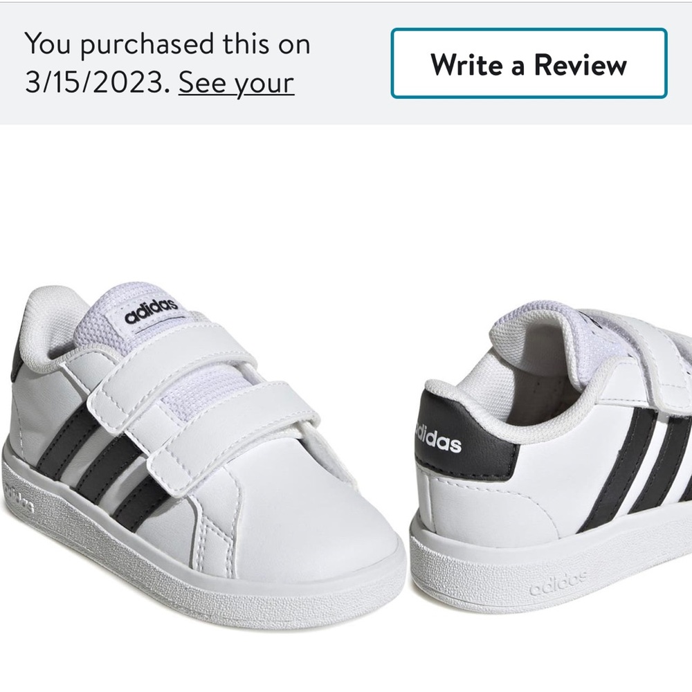 BNWT Toddler Adidas Sneakers 🖤🩶